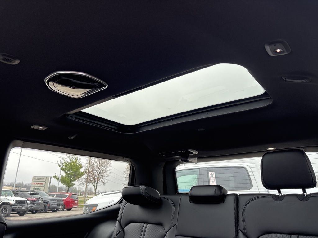 2026 Jeep Grand Wagoneer Upland