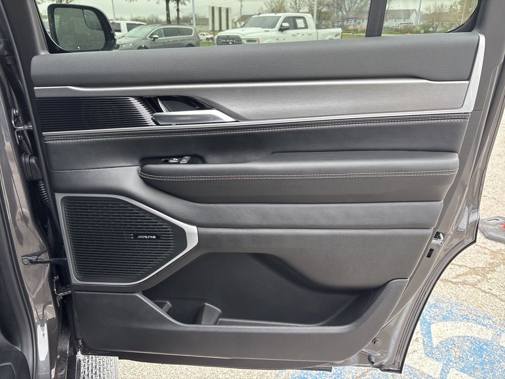 2026 Jeep Grand Wagoneer Upland