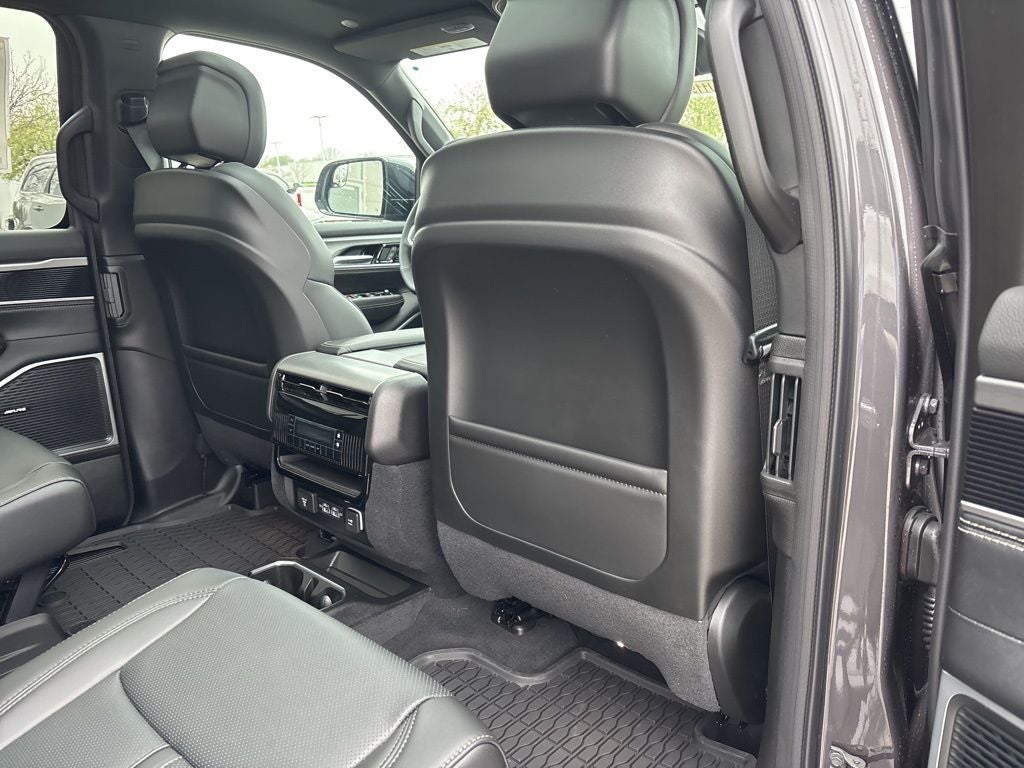 2026 Jeep Grand Wagoneer Upland