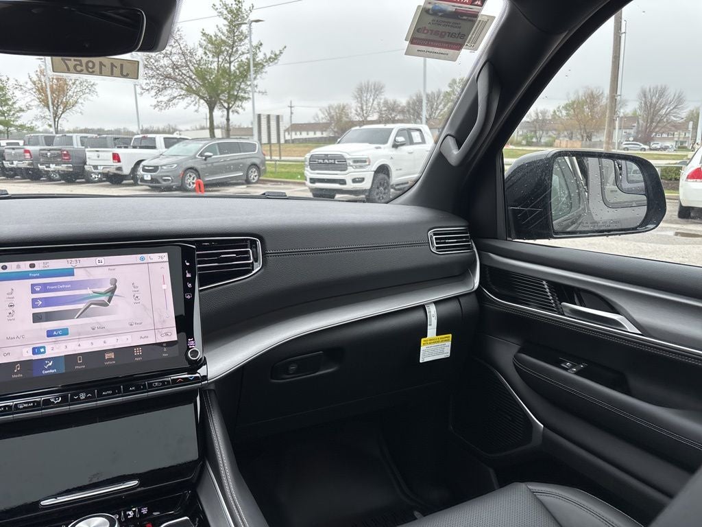 2026 Jeep Grand Wagoneer Upland