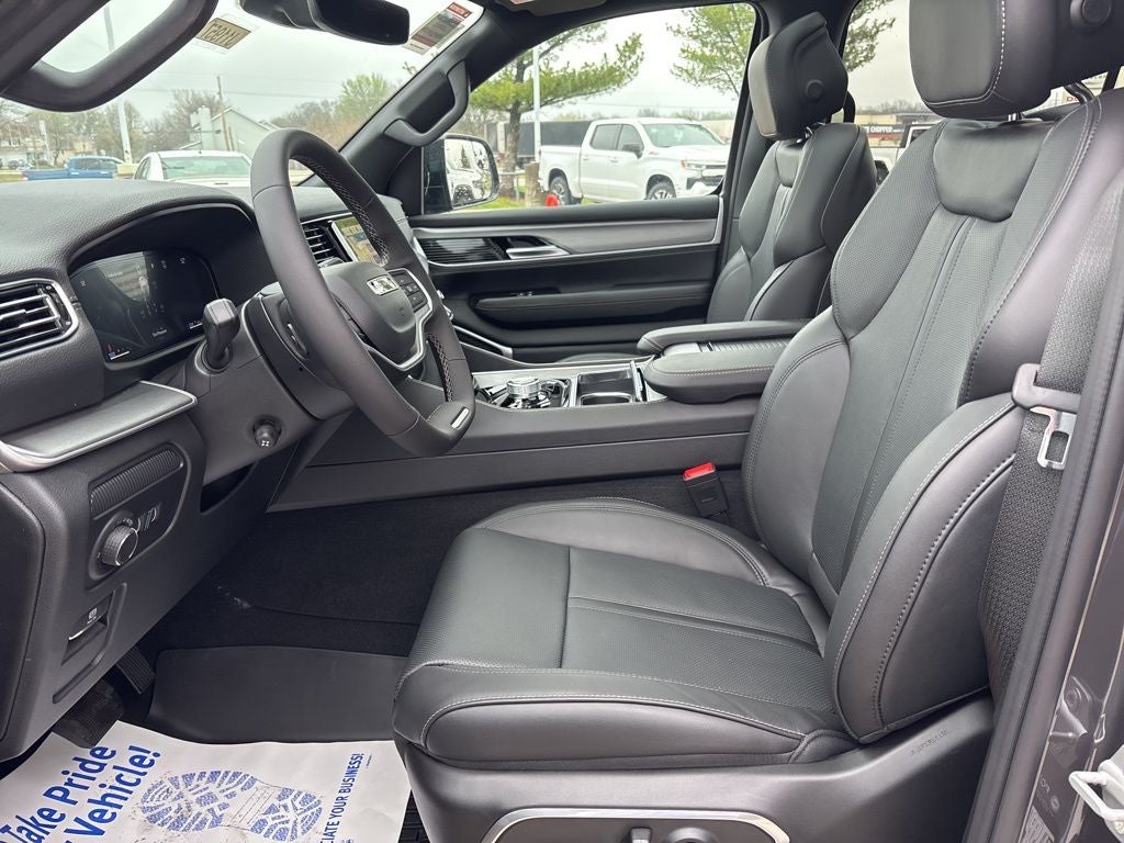 2026 Jeep Grand Wagoneer Upland