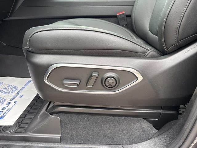 2026 Jeep Grand Wagoneer GRAND WAGONEER UPLAND 4X4