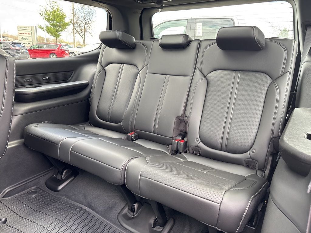 2026 Jeep Grand Wagoneer Upland