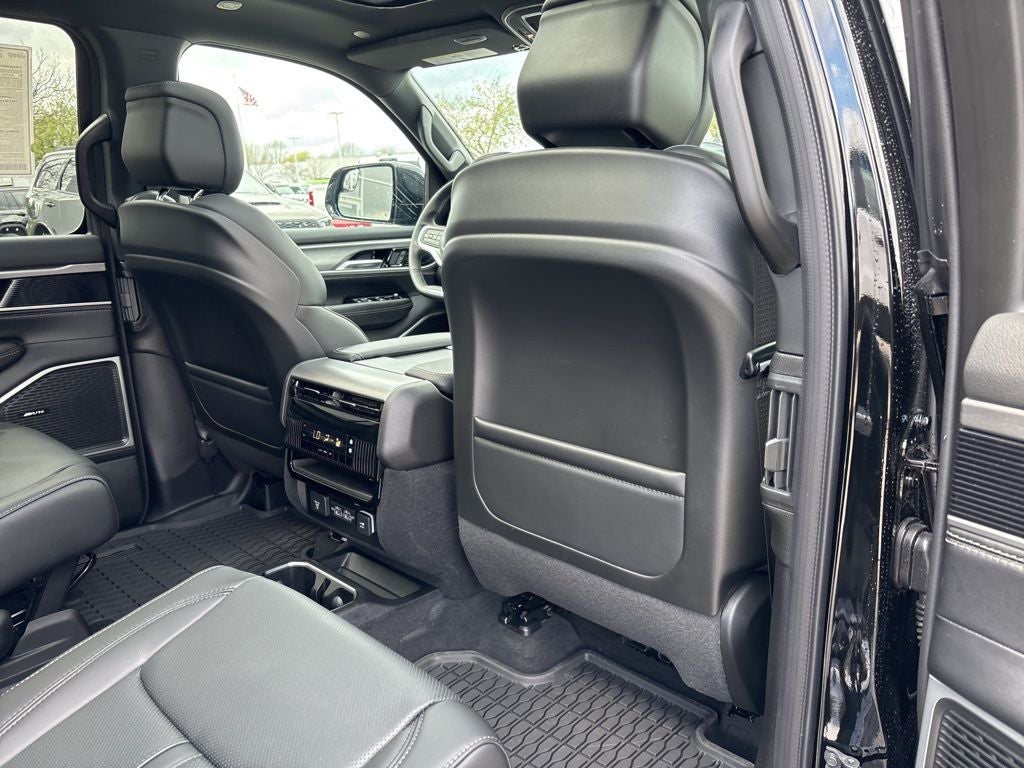 2026 Jeep Grand Wagoneer Upland