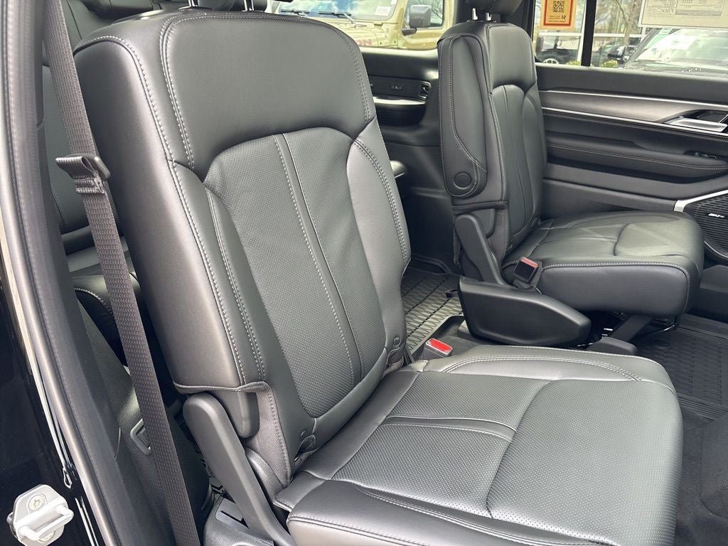 2026 Jeep Grand Wagoneer Upland