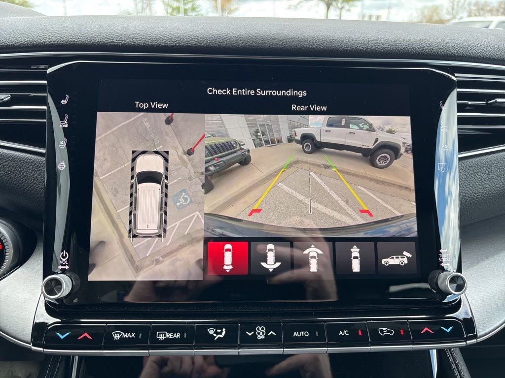 2026 Jeep Grand Wagoneer Upland