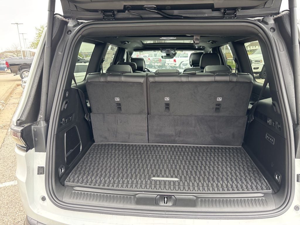 2026 Jeep Grand Wagoneer Upland