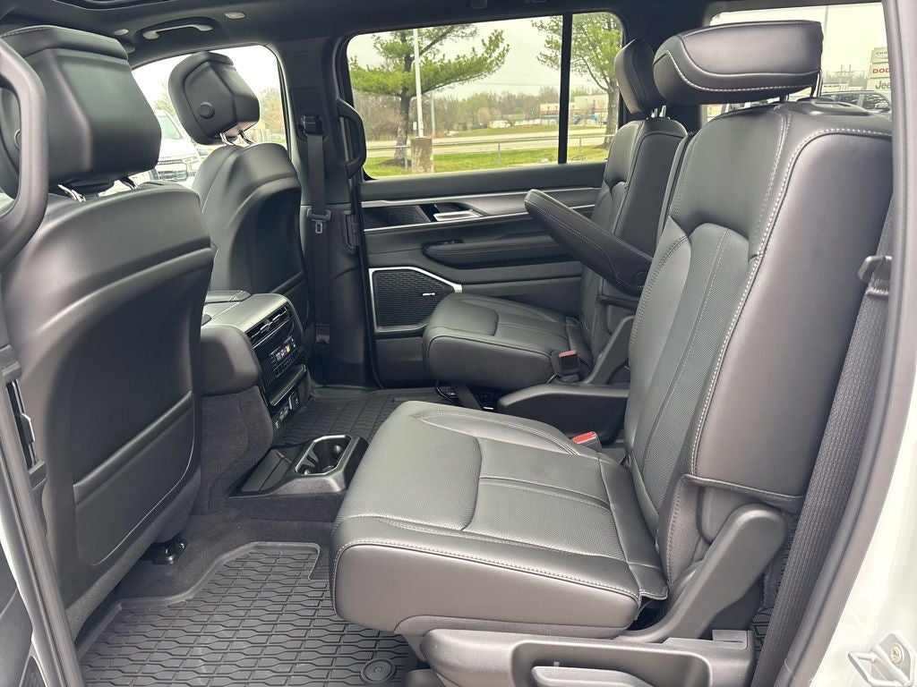 2026 Jeep Grand Wagoneer Upland