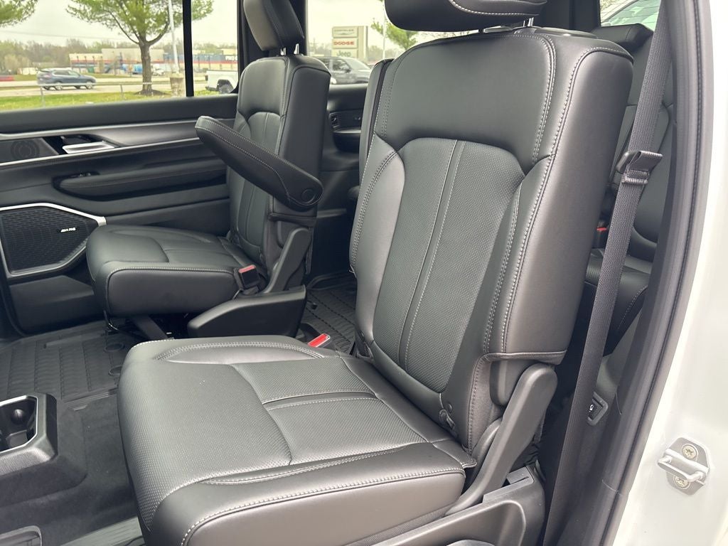 2026 Jeep Grand Wagoneer Upland