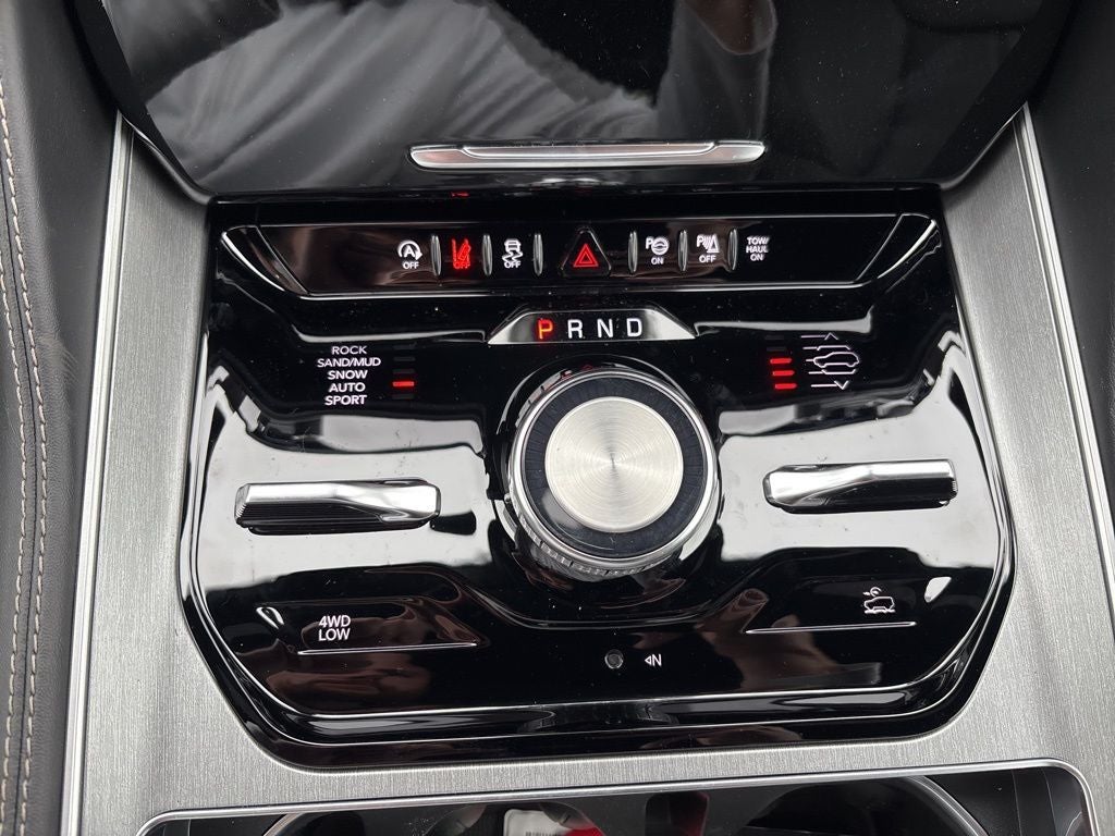 2026 Jeep Grand Wagoneer Upland