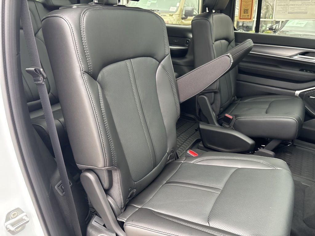 2026 Jeep Grand Wagoneer Upland