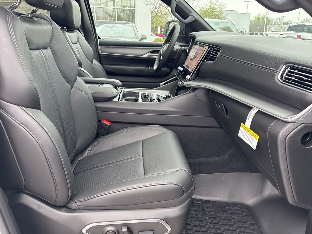 2026 Jeep Grand Wagoneer Upland