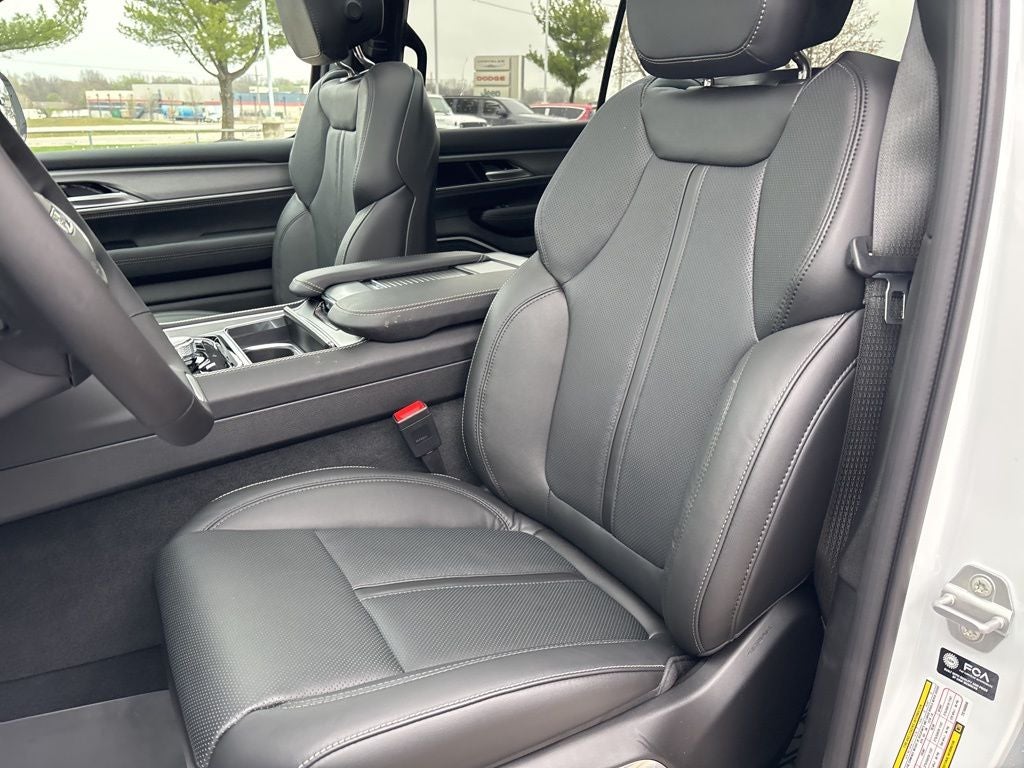 2026 Jeep Grand Wagoneer Upland