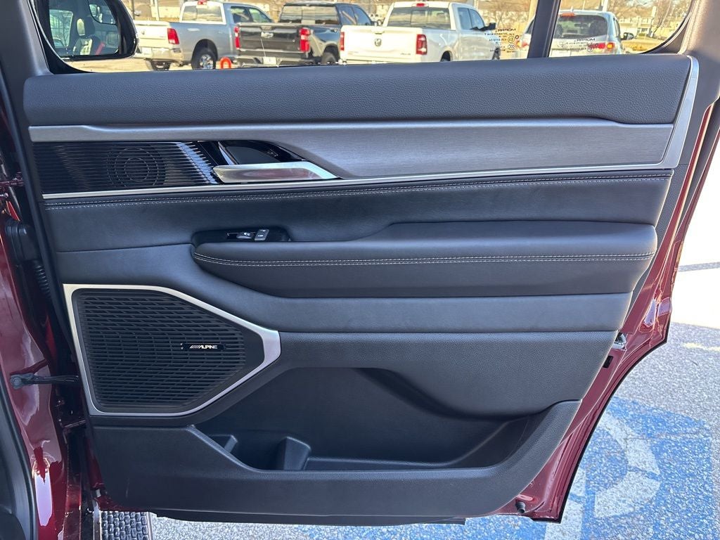 2026 Jeep Grand Wagoneer Limited Altitude