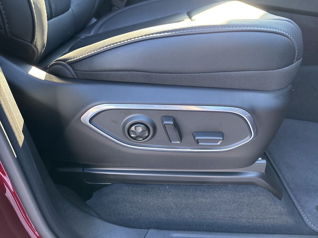 2026 Jeep Grand Wagoneer Limited Altitude