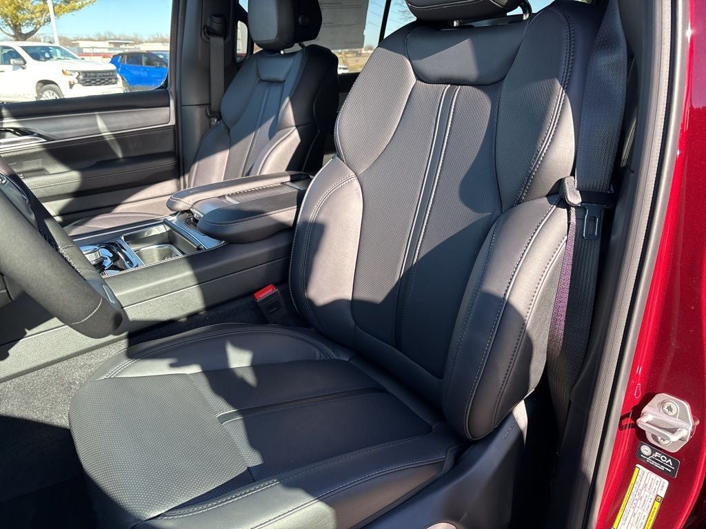 2026 Jeep Grand Wagoneer Limited Altitude