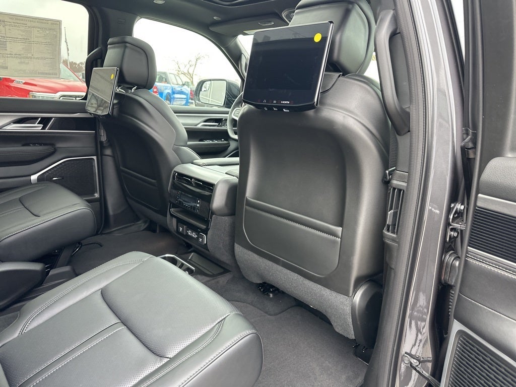 2025 Jeep Wagoneer Series II