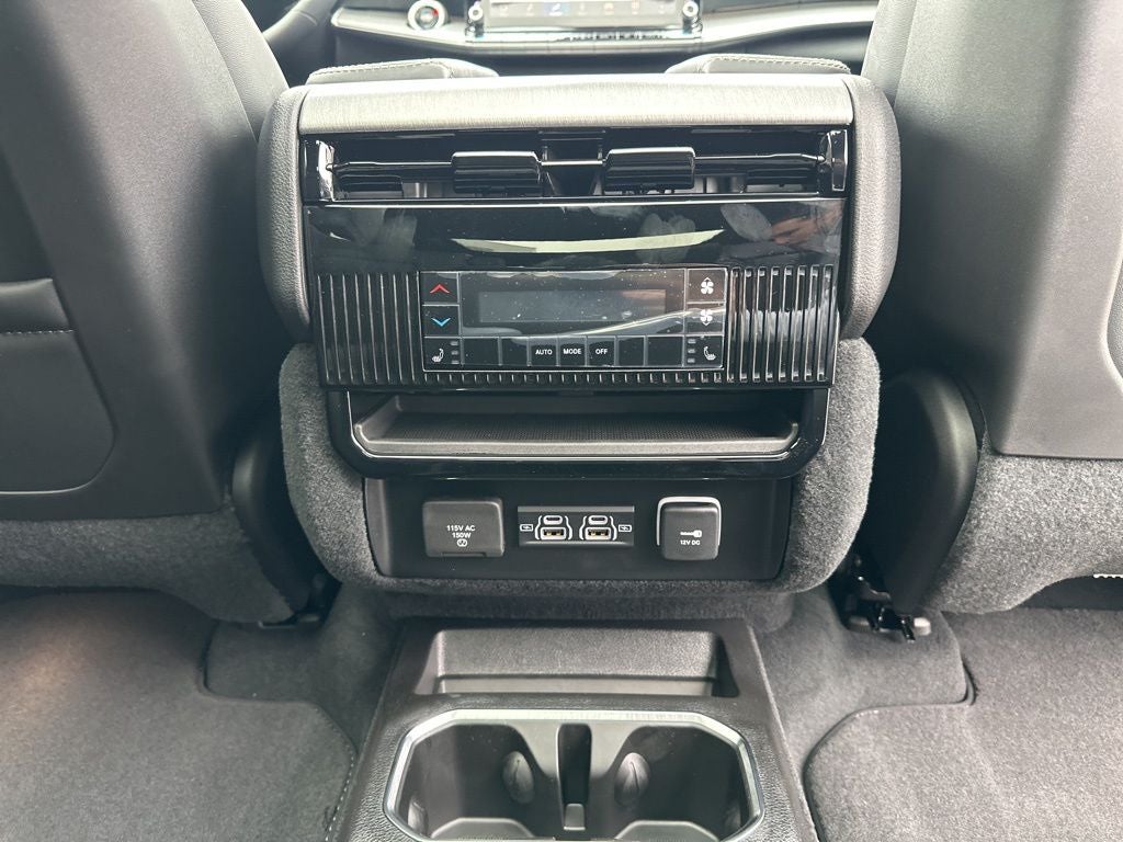 2025 Jeep Wagoneer Series II