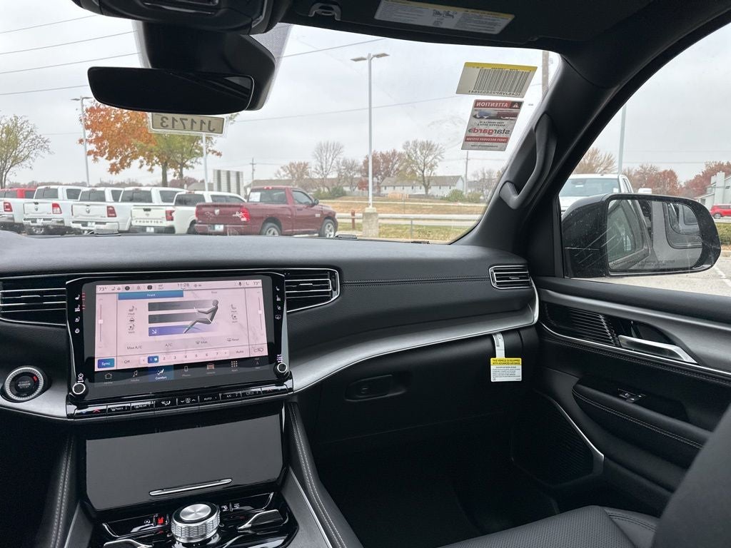 2025 Jeep Wagoneer Series II