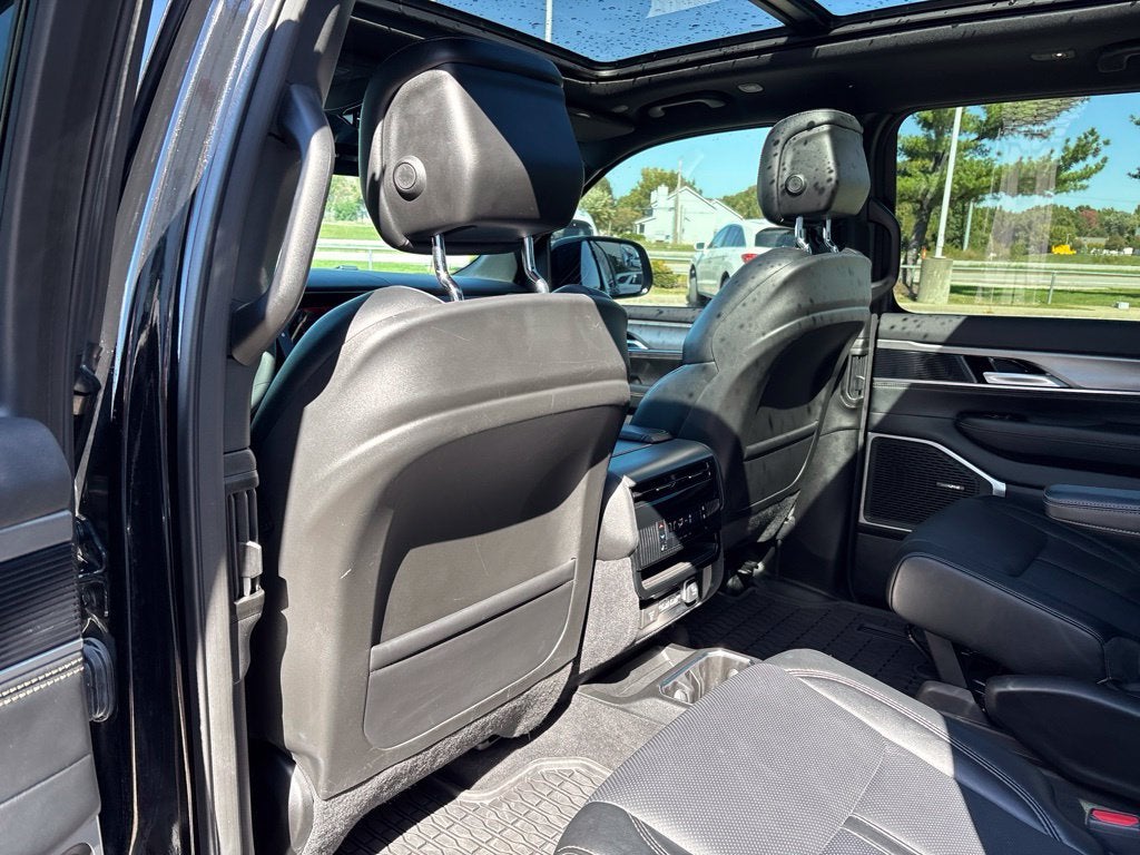 2024 Jeep Wagoneer Series II Carbide 4x4