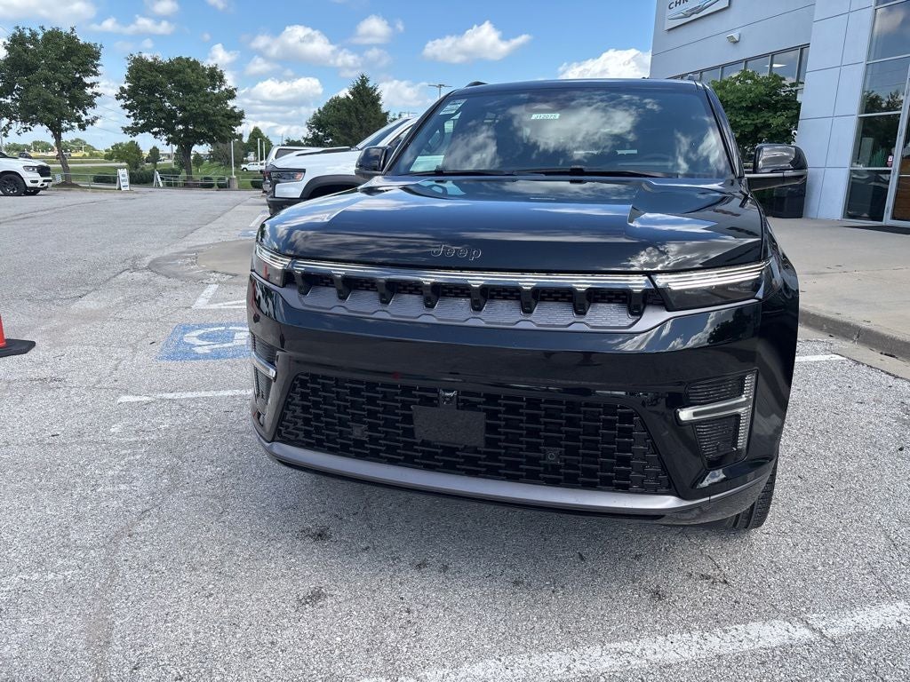 2026 Jeep Grand Wagoneer Limited Reserve