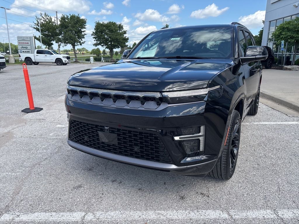 2026 Jeep Grand Wagoneer Limited Reserve