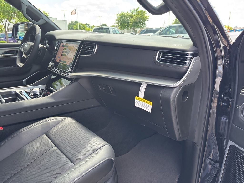 2026 Jeep Grand Wagoneer Limited Reserve