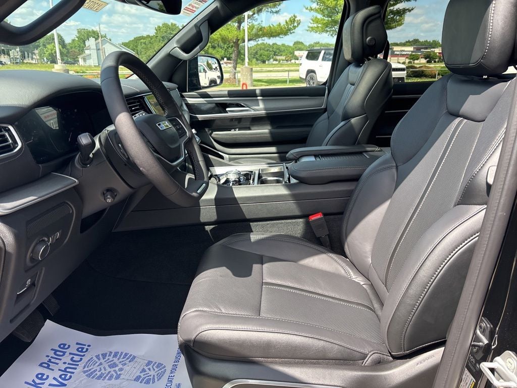 2026 Jeep Grand Wagoneer Limited Reserve