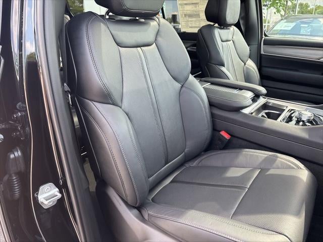2026 Jeep Grand Wagoneer GRAND WAGONEER LIMITED RESERVE 4X4