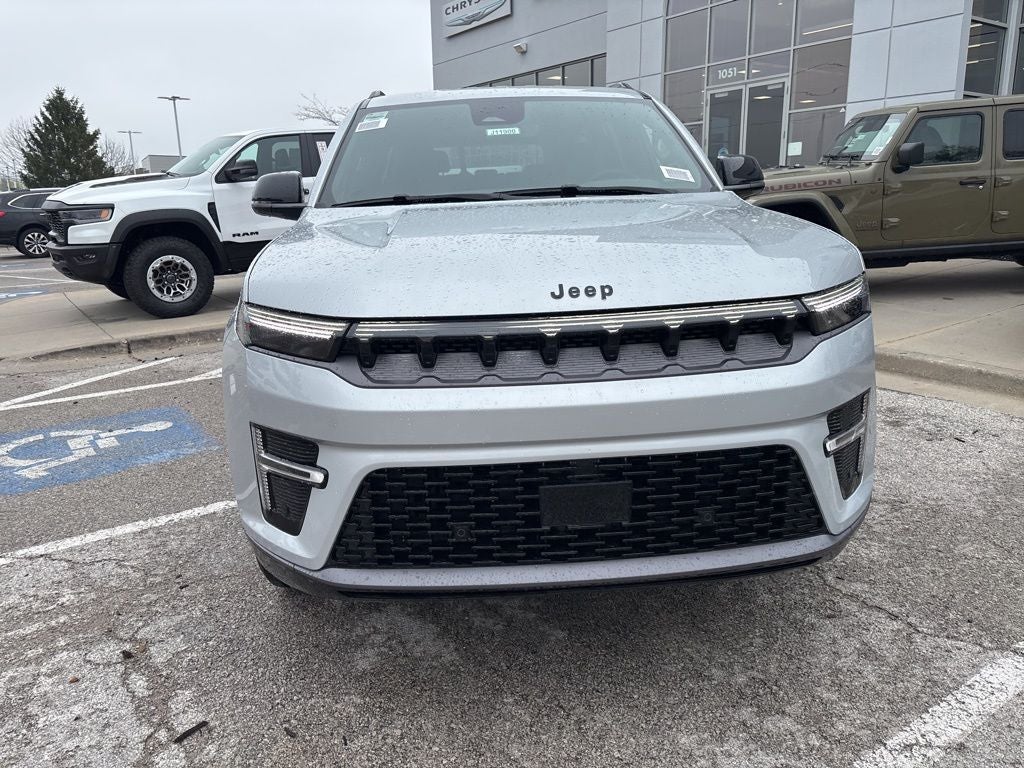 2026 Jeep Grand Wagoneer Limited Altitude