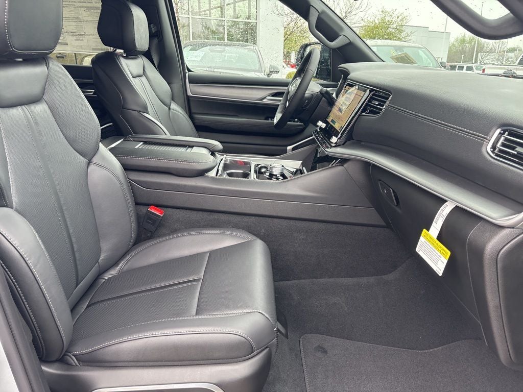 2026 Jeep Grand Wagoneer Limited Altitude