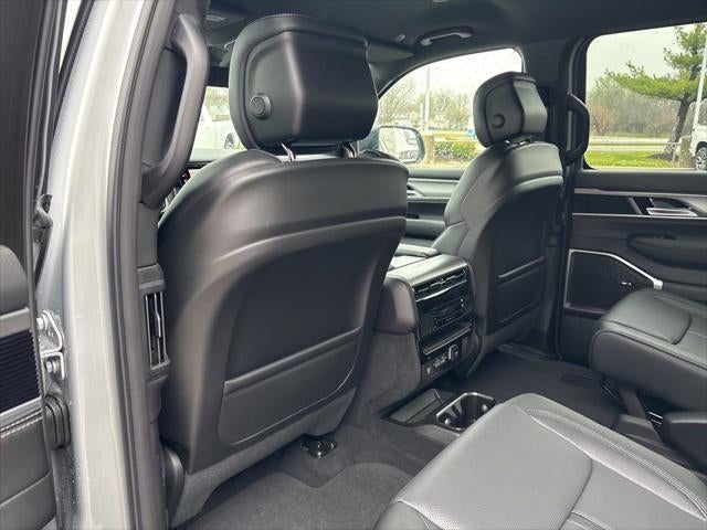 2026 Jeep Grand Wagoneer GRAND WAGONEER LIMITED ALTITUDE 4X4