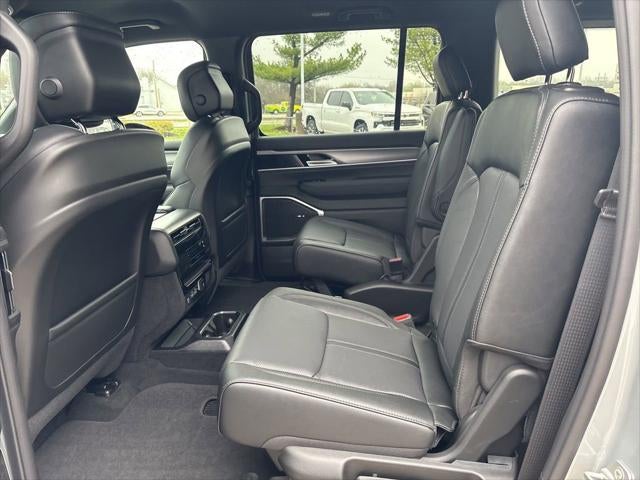 2026 Jeep Grand Wagoneer GRAND WAGONEER LIMITED ALTITUDE 4X4