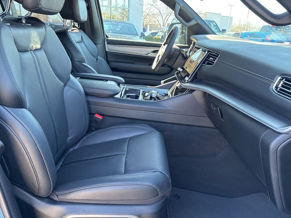 2026 Jeep Grand Wagoneer Limited Altitude