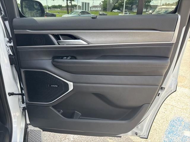 2026 Jeep Grand Wagoneer GRAND WAGONEER LIMITED ALTITUDE 4X4