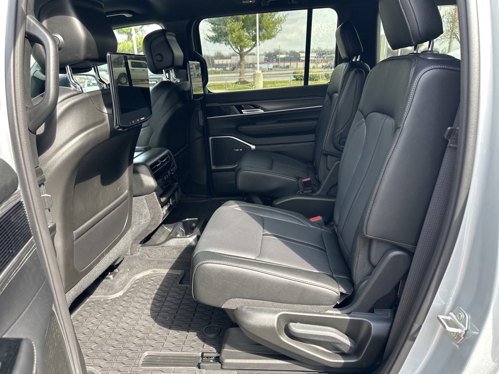 2024 Jeep Wagoneer Series III