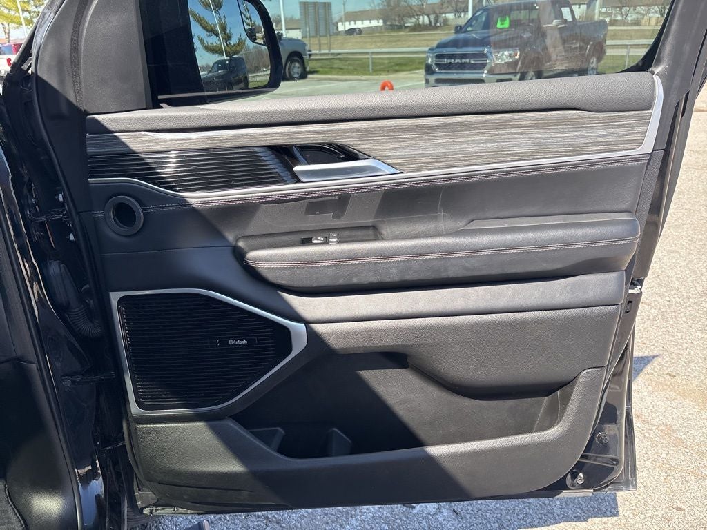 2022 Jeep Wagoneer Series III