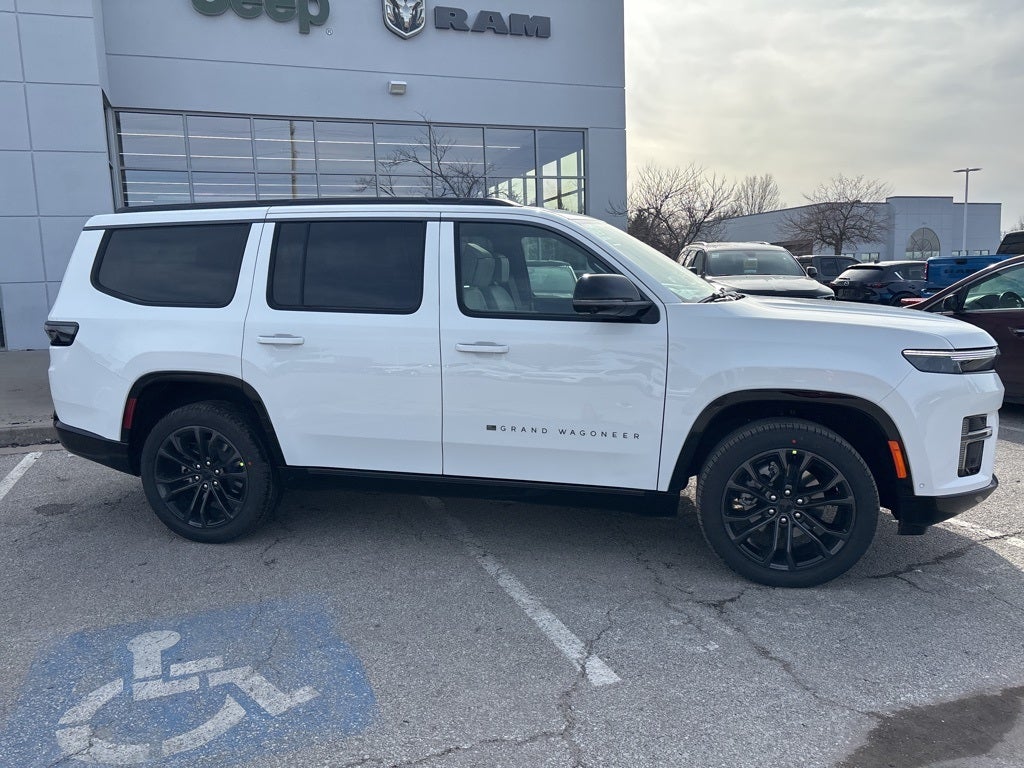 2026 Jeep Grand Wagoneer Summit