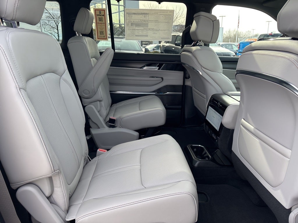 2026 Jeep Grand Wagoneer Summit