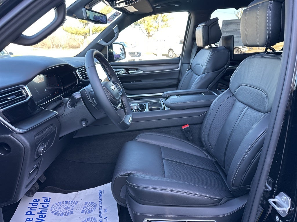 2026 Jeep Grand Wagoneer Summit