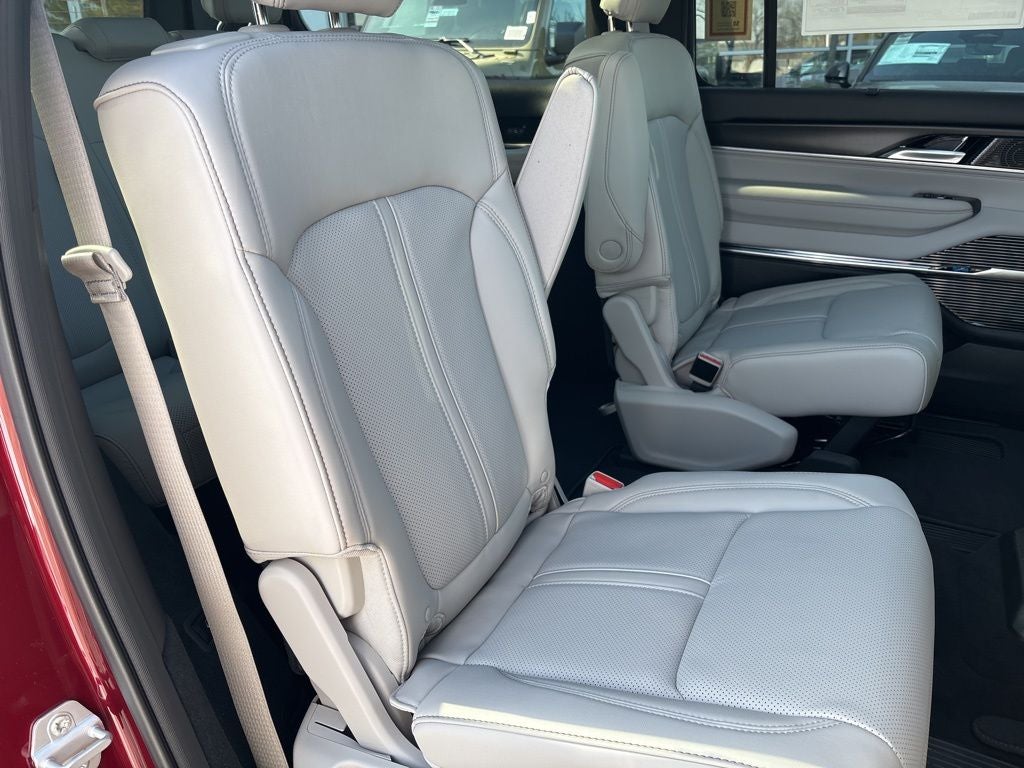 2026 Jeep Grand Wagoneer Summit