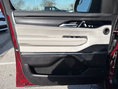 2026 Jeep Grand Wagoneer Summit