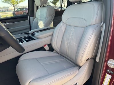 2026 Jeep Grand Wagoneer Summit