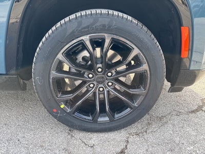 2026 Jeep Grand Wagoneer Summit