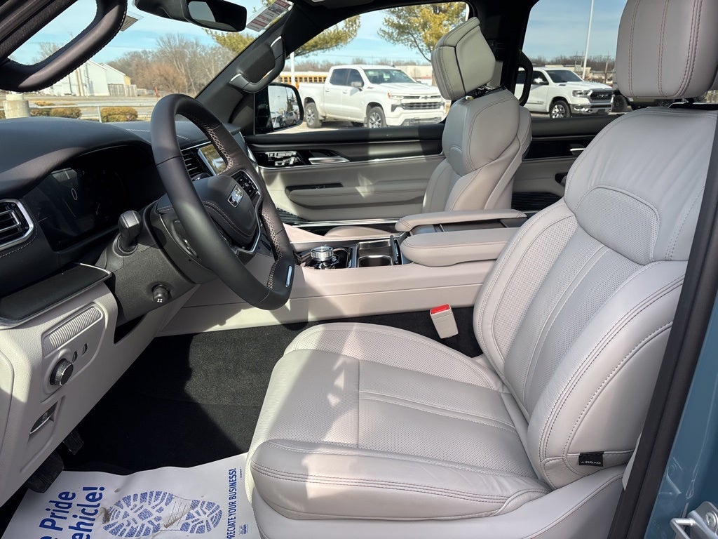 2026 Jeep Grand Wagoneer Summit