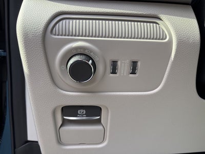 2026 Jeep Grand Wagoneer Summit