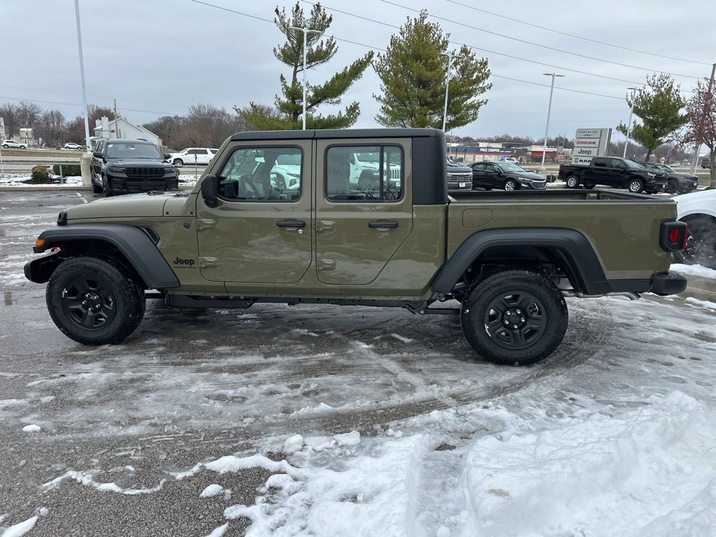 2026 Jeep Gladiator Sport