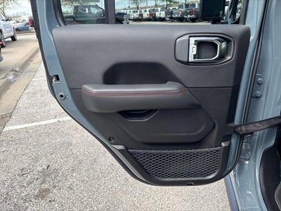 2026 Jeep Gladiator GLADIATOR SHADOW OPS 4X4