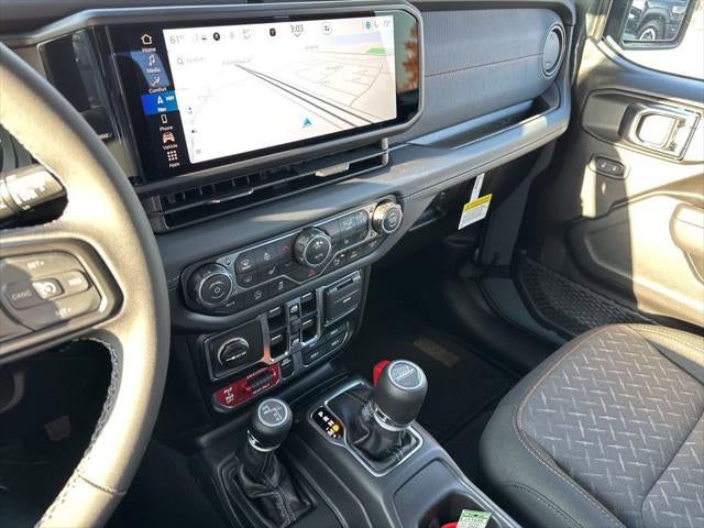 2026 Jeep Gladiator GLADIATOR MOJAVE 4X4