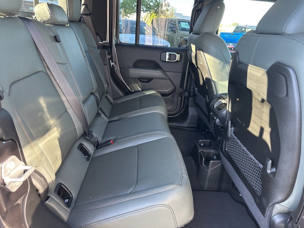 2025 Jeep Gladiator Mojave